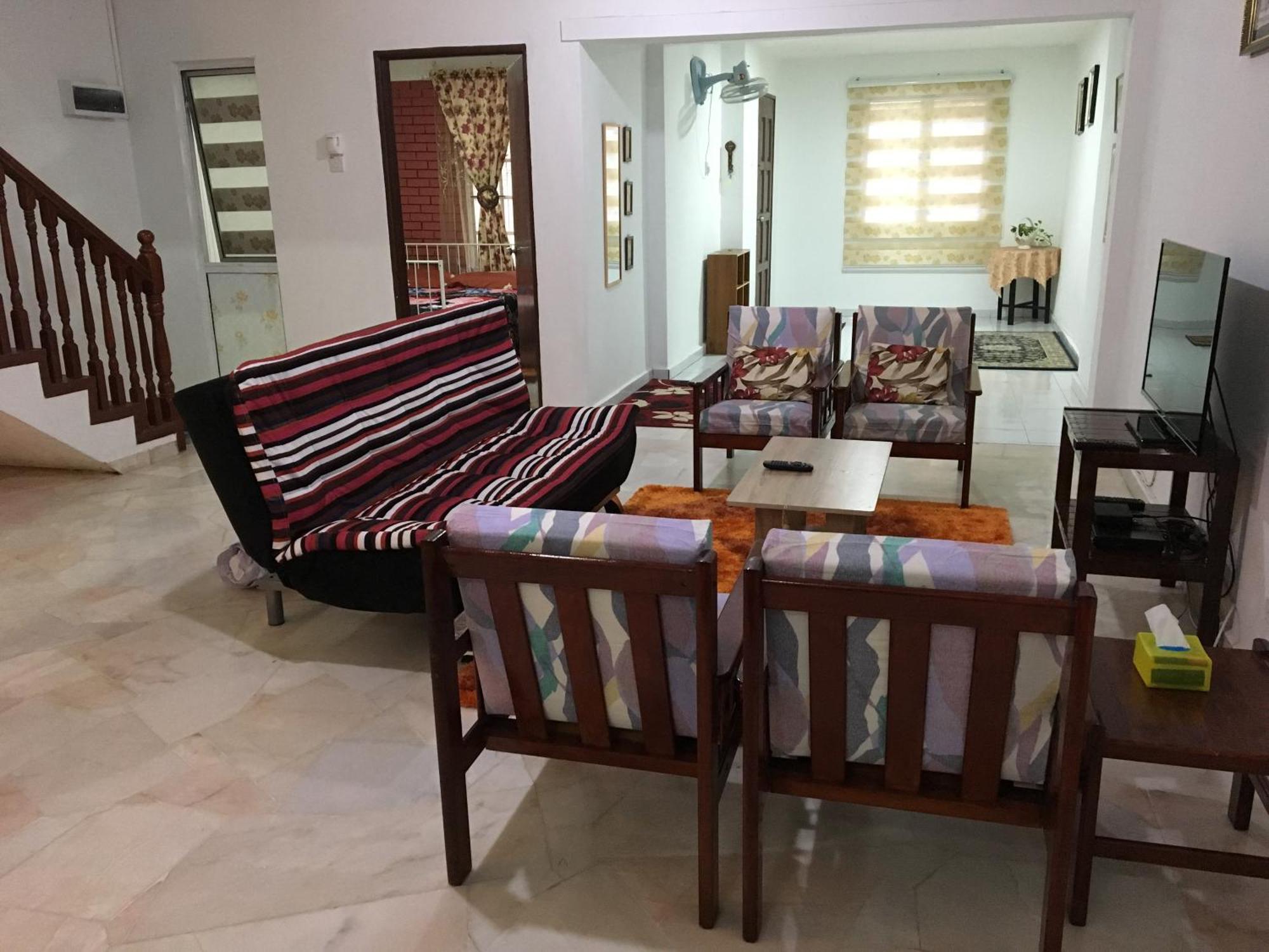 Rb Double Storey Bandar Tasik Selatan Homestay Kuala Lumpur Eksteriør billede