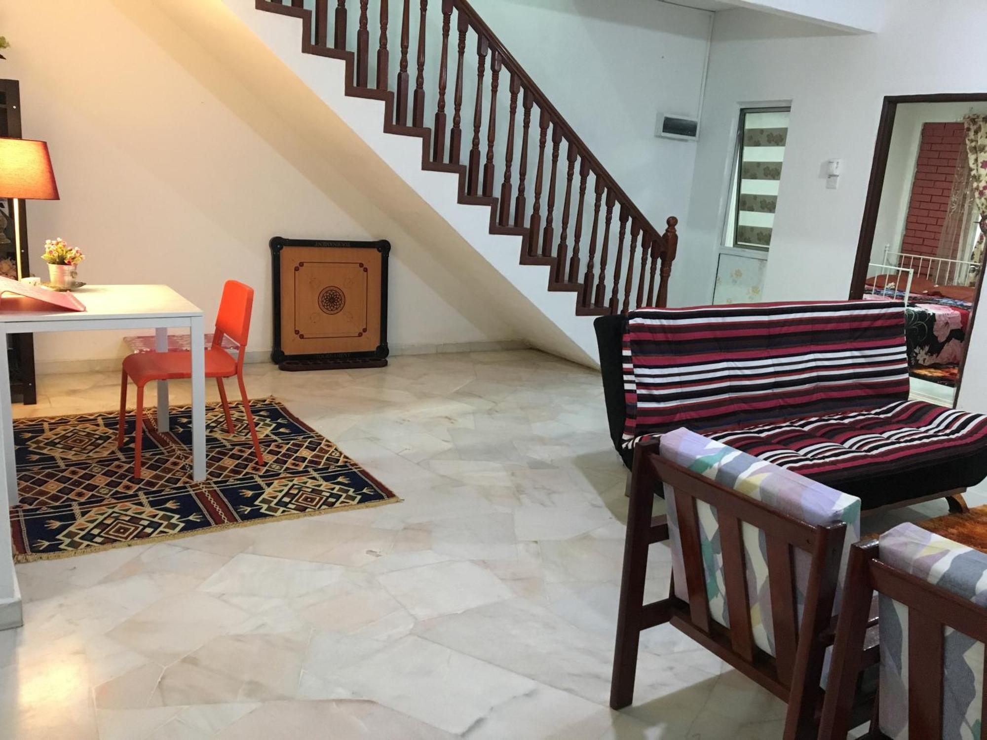 Rb Double Storey Bandar Tasik Selatan Homestay Kuala Lumpur Eksteriør billede